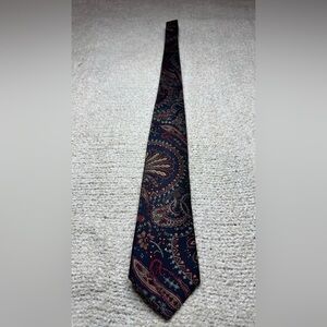 Chanel Men's Paisley Silk Tie in Navy and Burgundy